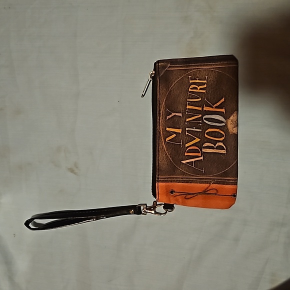 Accessories - Hand held money pouch